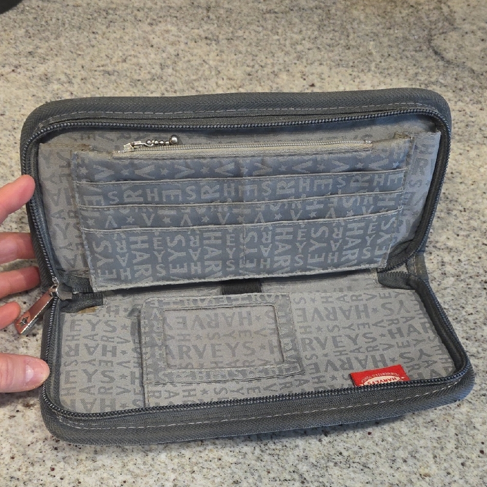 Harveys Seatbelt Wallet